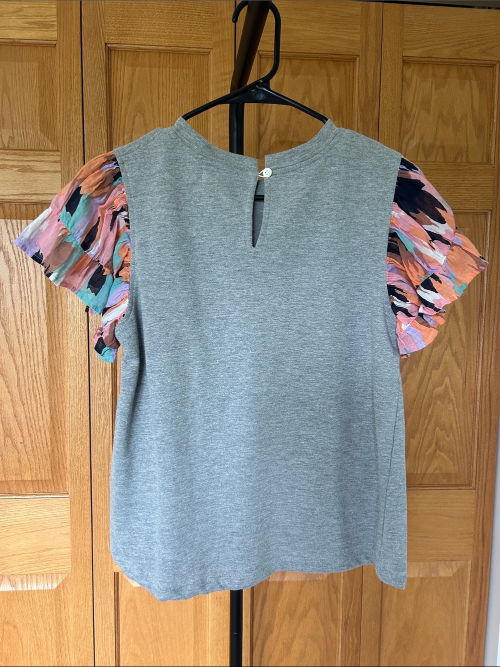 Great THML Basic Top - Picture 2 of 3